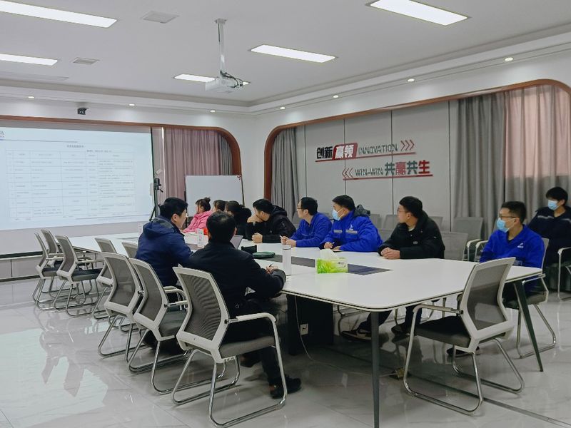 九游j9国际站源宏公司开展新员工安全知识培训