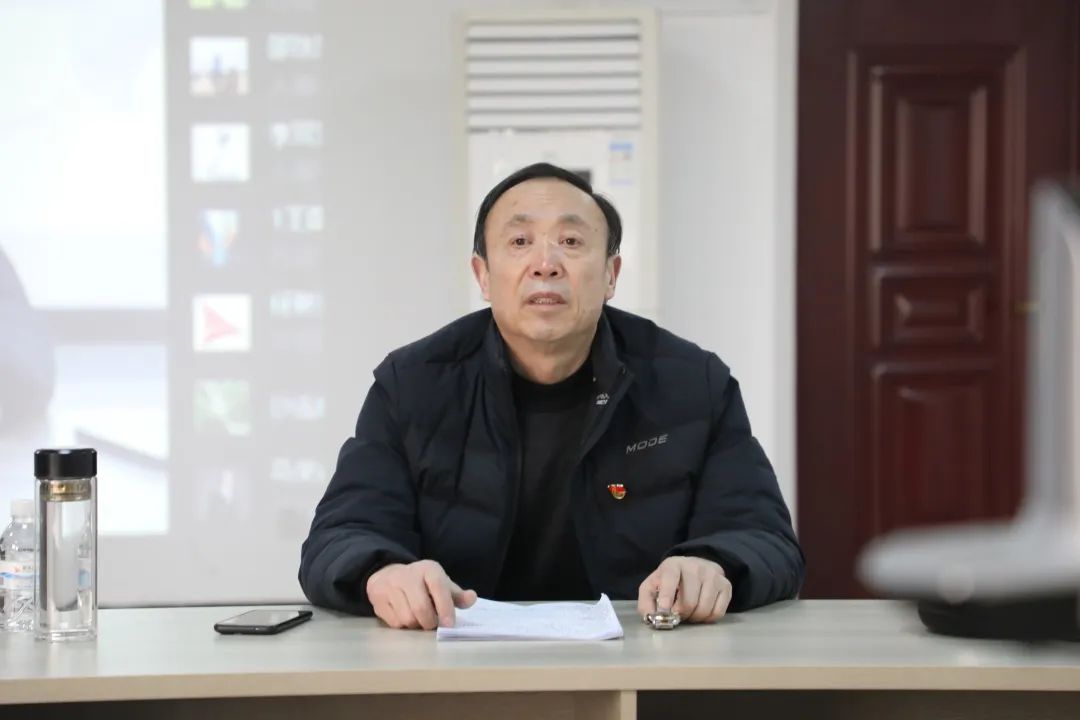 九游j9国际站干部教育学院学习《矛盾论》